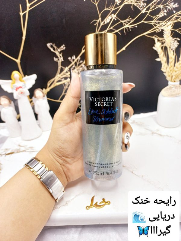 بادی اسپلش 250 ml شاین دار ویکتوریا سکرت مدل Love Addict Shimmer اورجینال 1