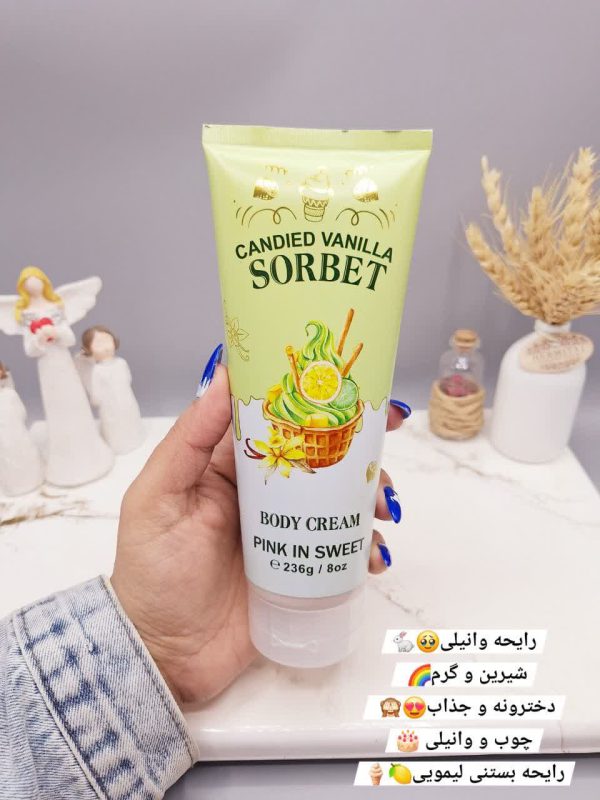 لوسیون عطری فوق العاده خوشبو و آبرسان برند PINK IN SWEET حجم 236 گرم مدل CANDIED VANILLA SORBET کد 5227 1